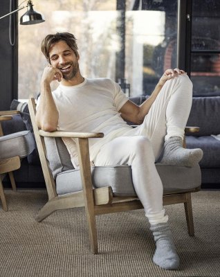 T-shirt | 100% merino uld | Sort -Dovre
