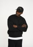 Sweatshirt m. crew neck "drake" | 100% bomuld | Sort -Resteröds