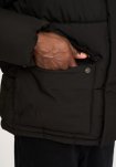 Jakke "frank" | 100% polyester | Sort -Resteröds