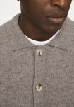 Strik cardigan 'dean' | Uld | Sand -Resteröds