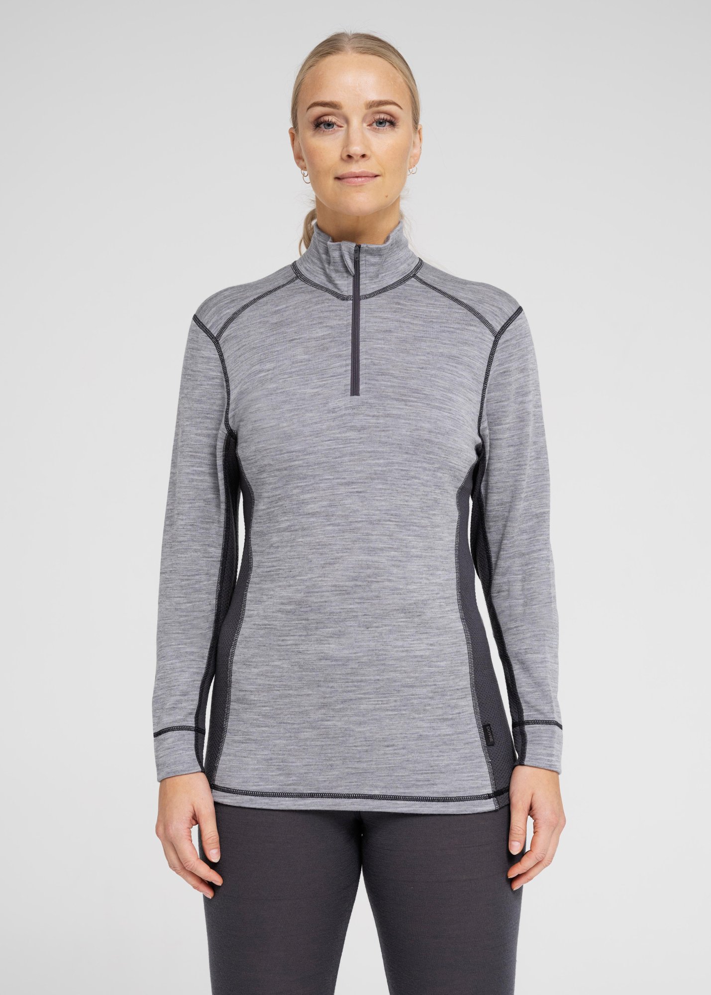 Langærmet t-shirt "half zip" | 100% merino uld | Grå -Dovre Women Langærmet t-shirt "half zip" | 100% merino uld | Grå -Dovre Women