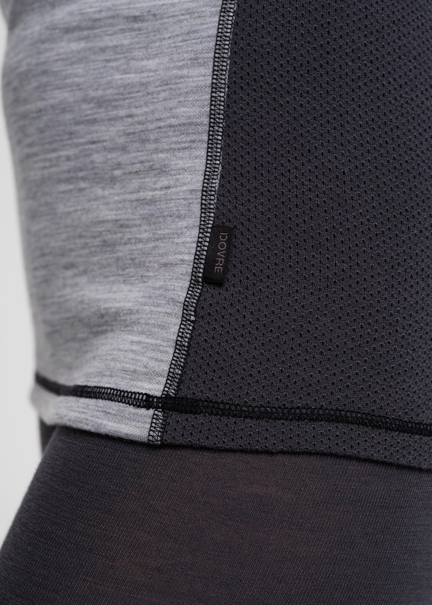 Langærmet t-shirt "half zip" | 100% merino uld | Grå -Dovre Women Langærmet t-shirt "half zip" | 100% merino uld | Grå -Dovre Women