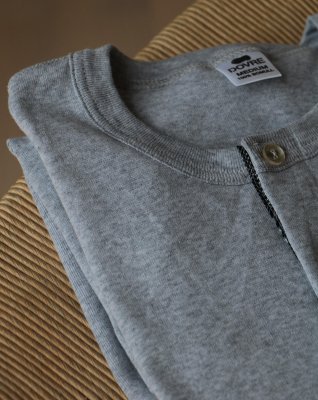 Langærmet t-shirt "Grandad", 100% økologisk bomuld, Lys grå