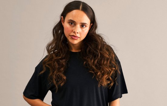 Sorte T-shirts til kvinder