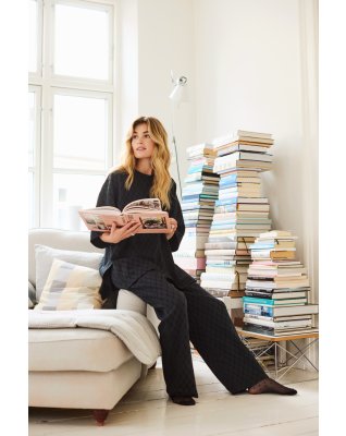 Sweat t-shirt "Oversize" | Polyester | Sort m. flockprint -Hype the Detail